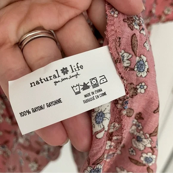 NEW Natural Life Pink Floral Tiered Babydoll Popover Dress Size Medium Boho. 23 - Picture 4 of 6